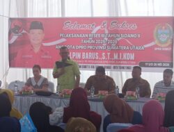 Reses Delpin Barus di Desa Pasar Baru Kecamatan Teluk Mengkudu, Warga Minta BPJS Gratis dan Lampu Jalan