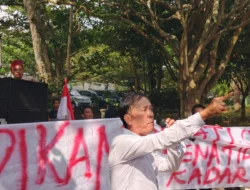 Ratusan Masa Desak Bupati Copot Kadisdik OKU, Soroti Skandal Anggaran dan Dugaan Jual Beli Jabatan