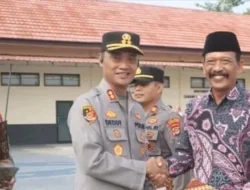 Kapolres Lampung Selatan Beri Penghargaan Personel Berprestasi dan Kades yang Dukung Kamtibmas